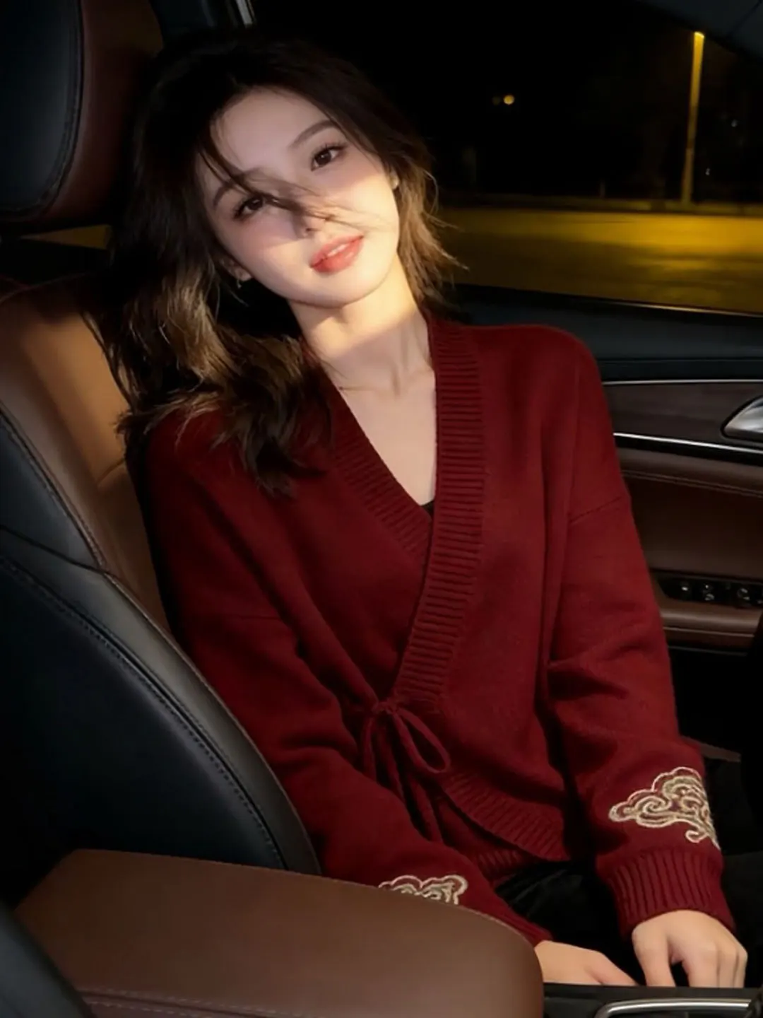 

Korean Sle V-Ne Long Sve Knitted Sweater Slimming Top Waist-Cinching New Year Faionable Spring Clothing for Women