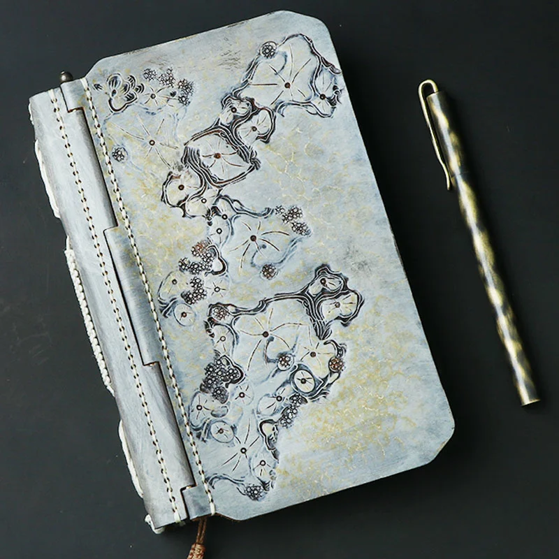 

Handmade A6 Loose-leaf Notebook White Lotus Leaf Totem Notebook Ethnic Style Genuine Leather Hand Account