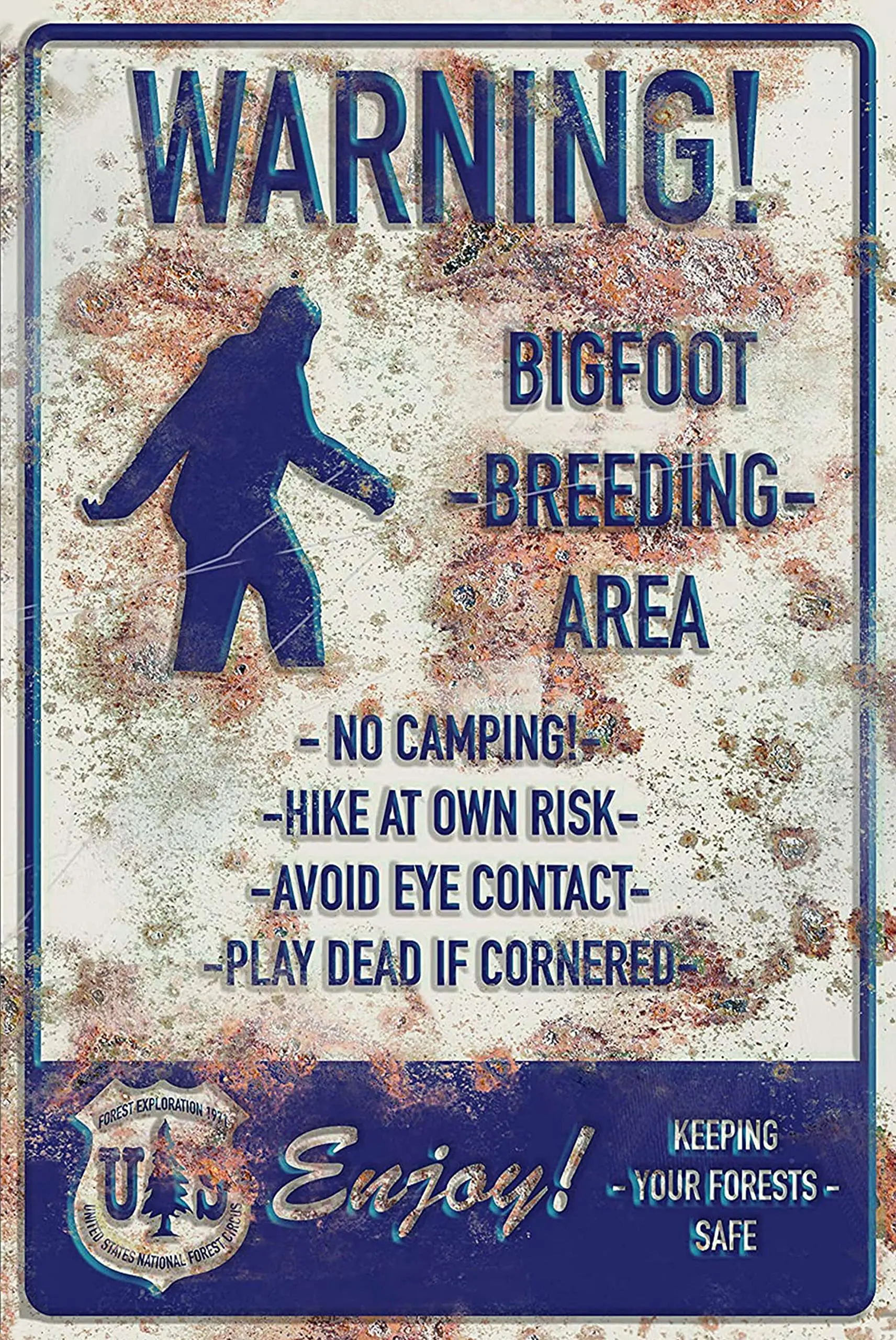 Bigfoot Breeding Area Metal Retro Plaque Warning Sign Metal Tin Sign Vintage Poster Bar Hunting Lodge Living Room Kitchen Bathro