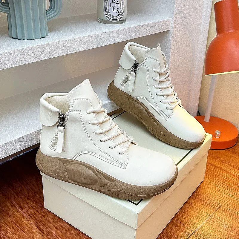 

2024 Autumn Korean Style Fashion Women's Casual Shoes High Top Breathable Sneakers Leather Ankle Boots Platform Zip Botas Mujer