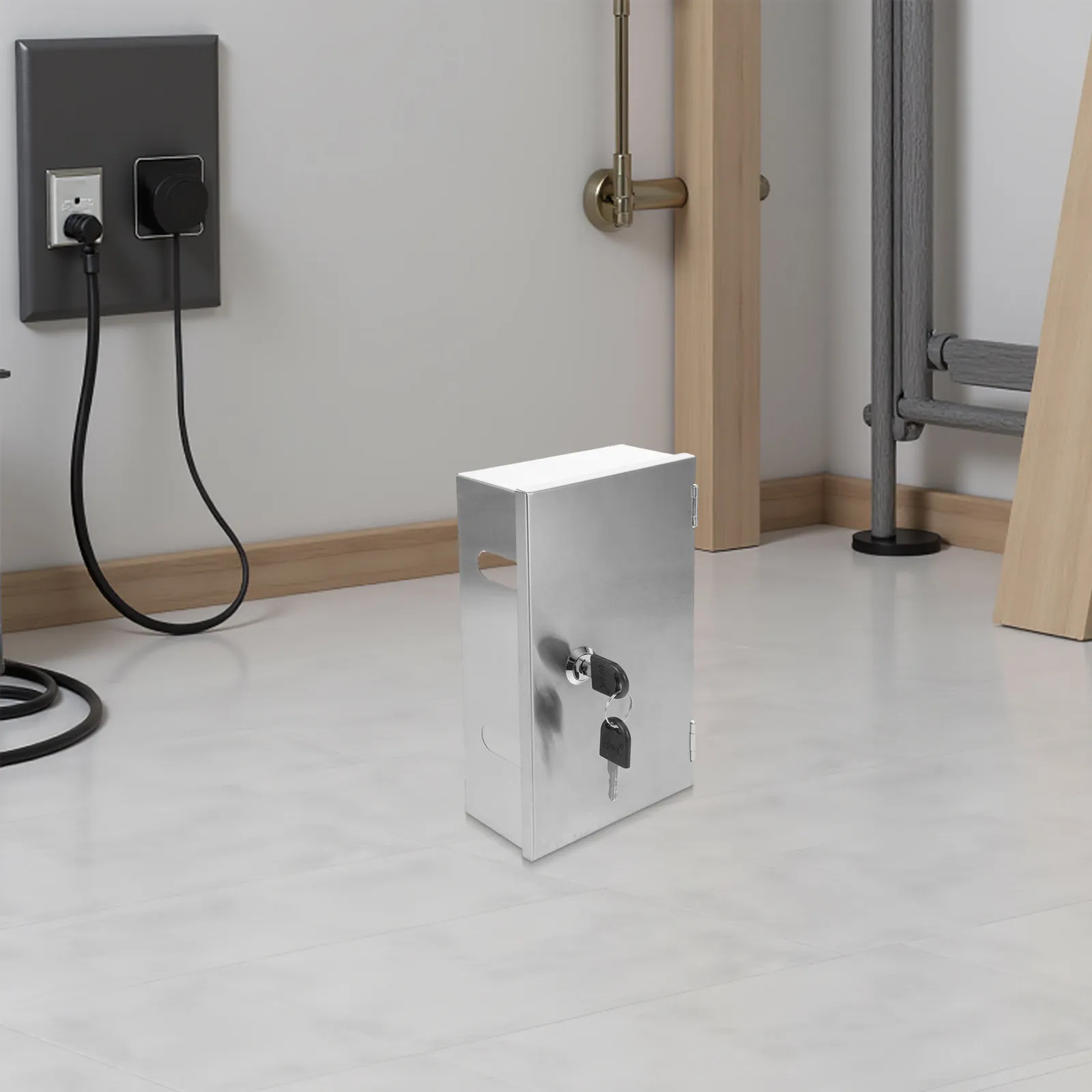 

Electric Outlet Cover Vertical Stainless Steel Waterproof Protective Socket Box For Outdoor Wall Plate Power Strip Silver