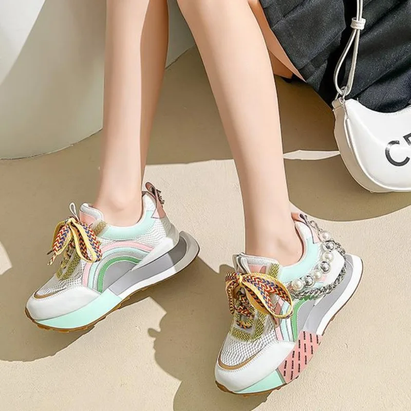 New Lace Up Iridescent Pearl Chain Decorative Women\'s Vulcanized Shoes Women\'s Platform Sneakers Zapatos De Mujer Women Shoes