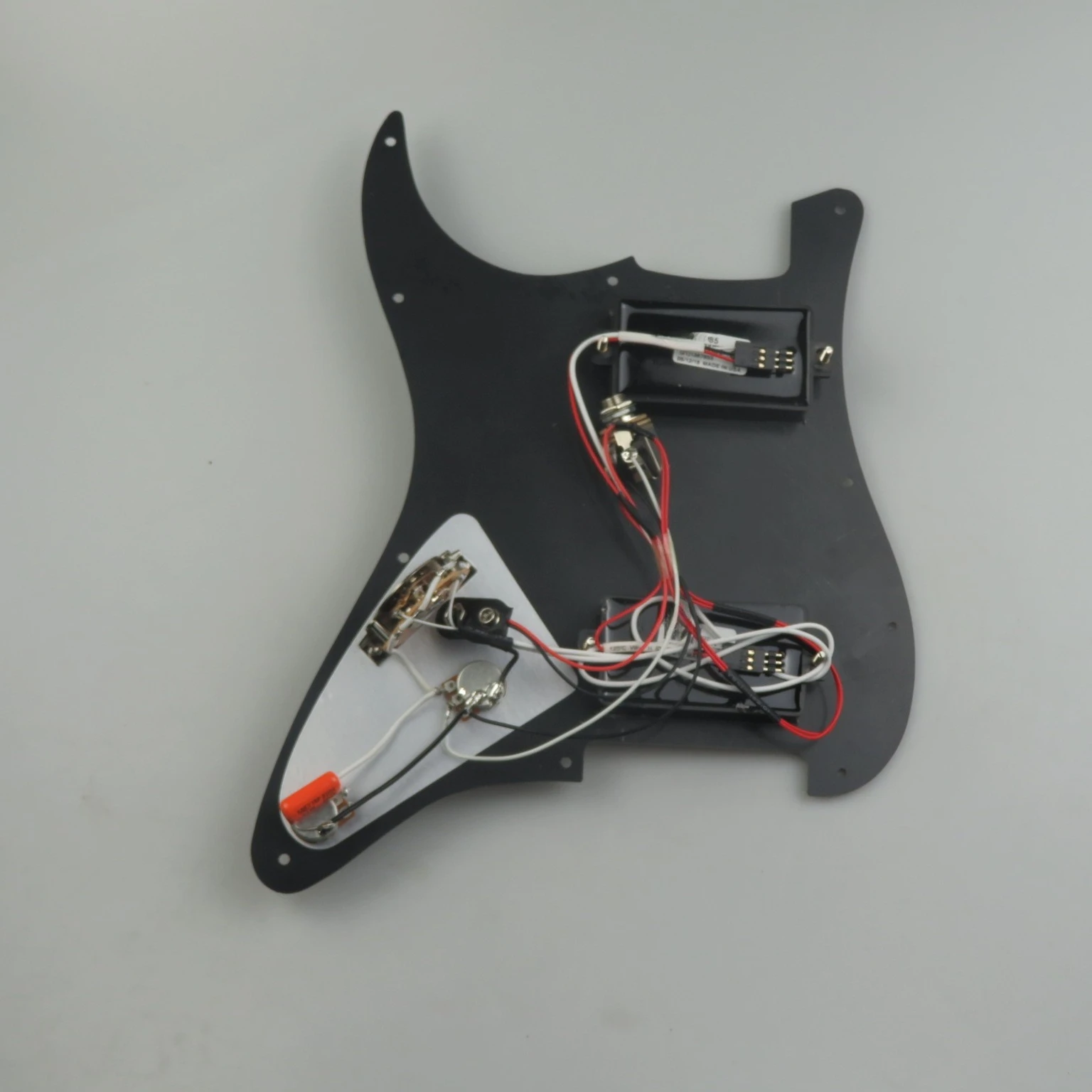 HH Active Loaded Prewired Pickguard Black Pearl 4Ply Scratch Plate Dual Black Active Humbucker Pickups 1V1T For Electric Guitar view 4