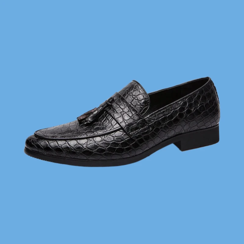 

Loafers Slip On Comfortable Moccasins Flats Casual Boat Driving shoes size 38-47 Summer Outdoor light soft Leather Men Shoes