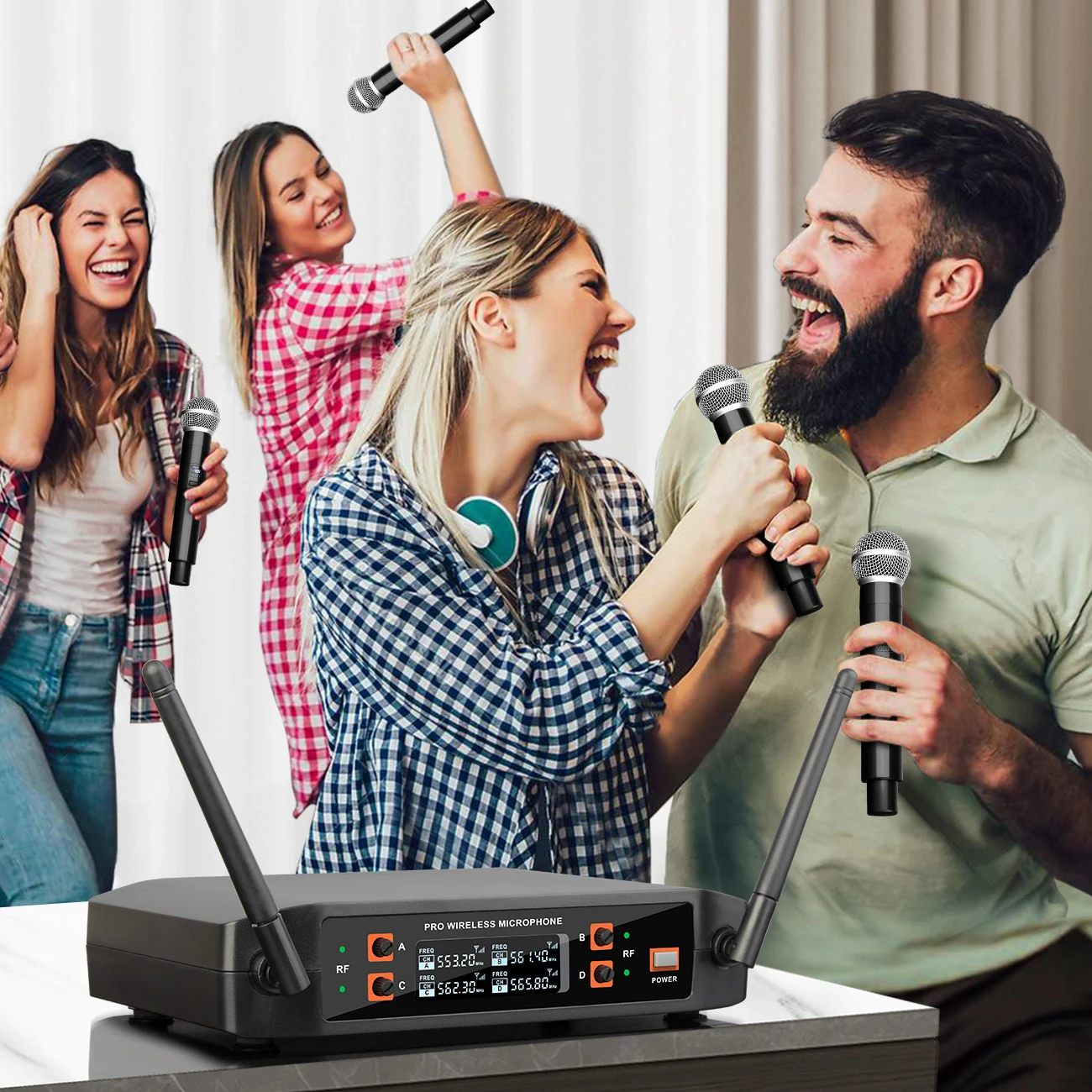 Professional Wireless 4-Channel Wireless Handheld Microphone System For KTV Stage Live Broadcast Dynamic Microphone