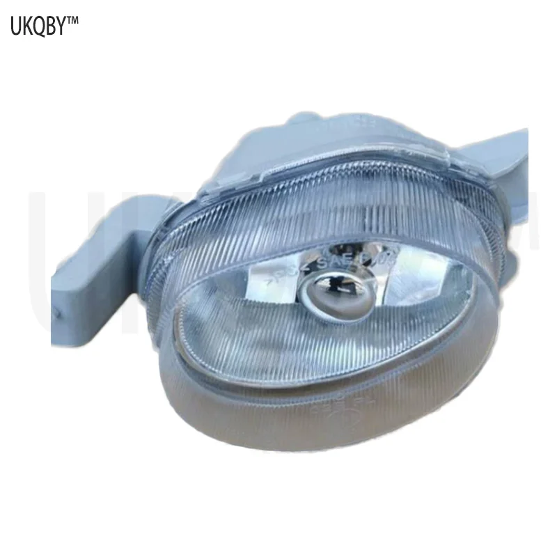 Suitable for Ch ev ro le t 08 Le ch en g right fog lamp fog lamp front bumper lamp anti fog lamp front fog lamp assembly 9021630