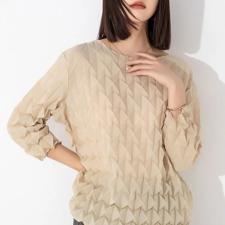 

Miyake Pleated Women's Autumn New Top T-shirt Women's 2023 Design Fashion Loose Handmade Square Pleated Pullover Bottoming Shirt