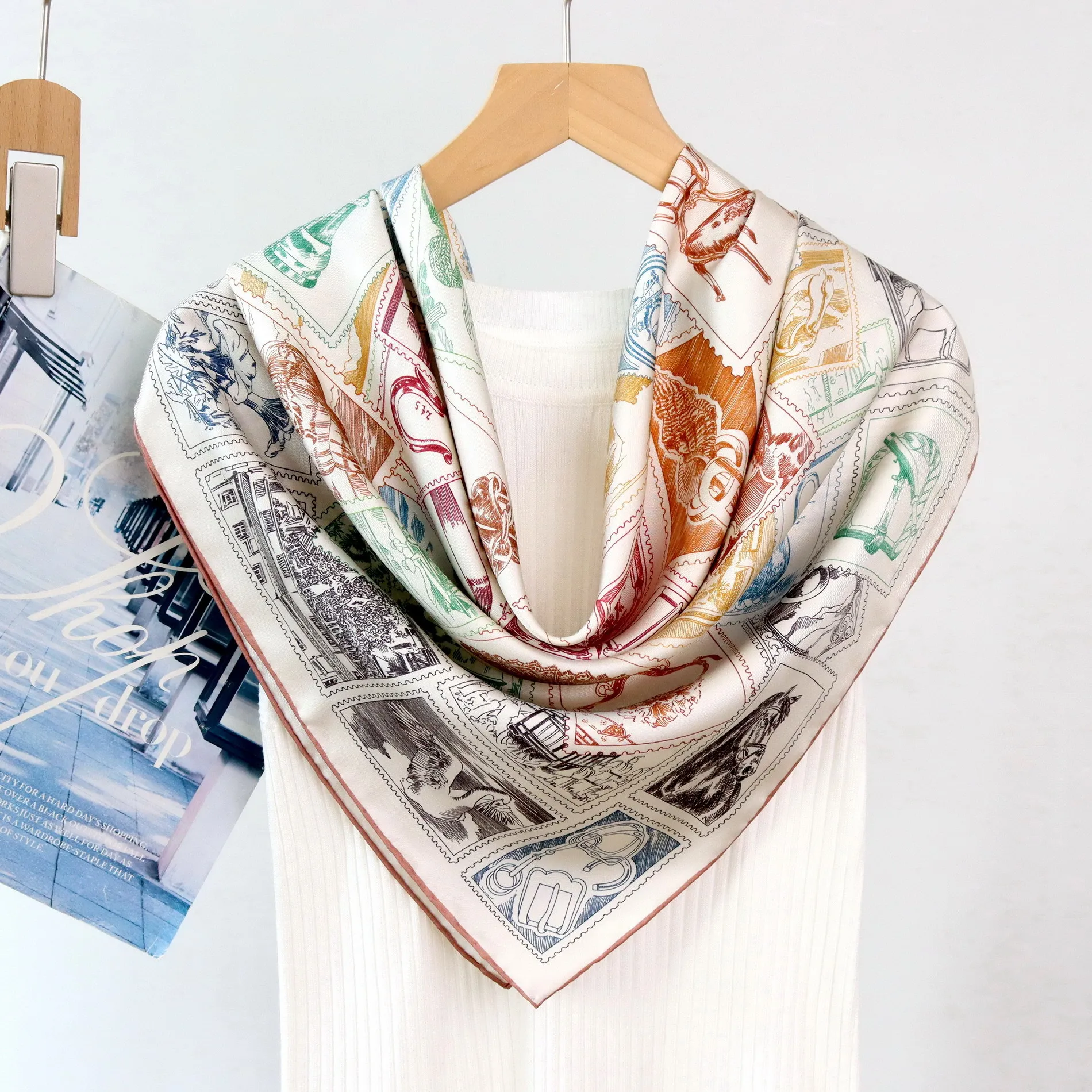 ผ้าพันคอไหมแท้ 100% สำหรับผู้หญิง ยี่ห้อ Winsleter-Women ขนาด 14 มม. ลายพิมพ์แบบปั๊ม 88*88 ซม. ของขวัญสำหรับคุณแม่ สไตล์เรโทร ผ้าคลุมไหล่ ฤดูใบไม้ร่วง 2025 รุ่น A5O716CC