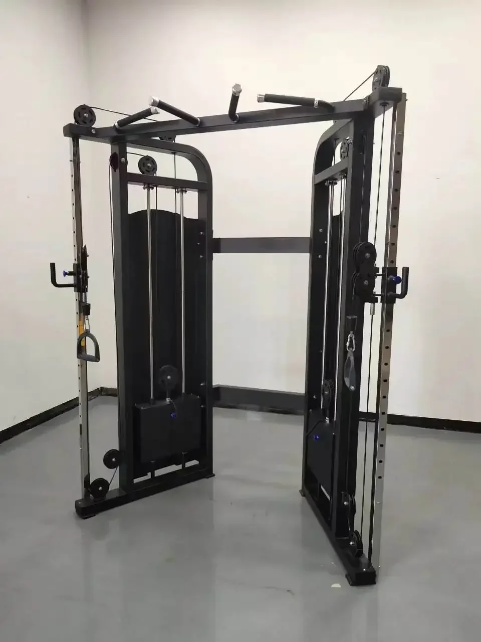 Attrezzatura da palestra professionale per macchina crossover per cavi da parete Smith Machine Trainer Multifunzionale