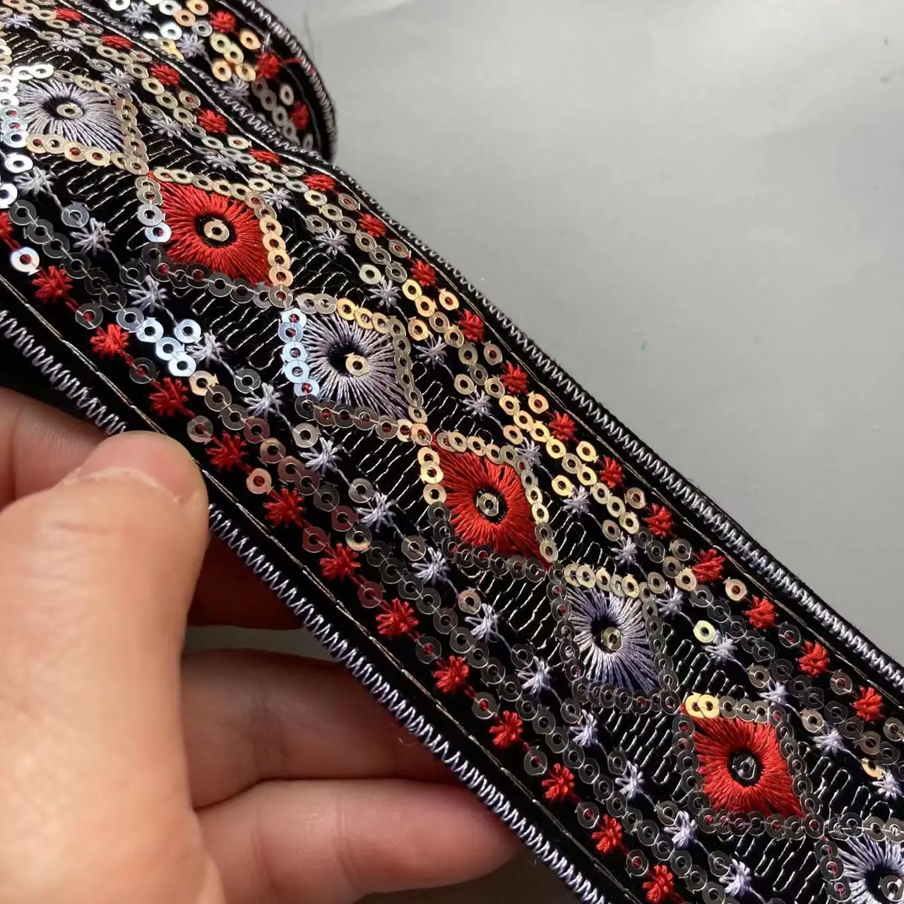 

1 Yards Silver Red 5cm Sequins African Lace Trims Geometric Lace Ribbon DIY Sewing Dress Decoration Lacework Materials