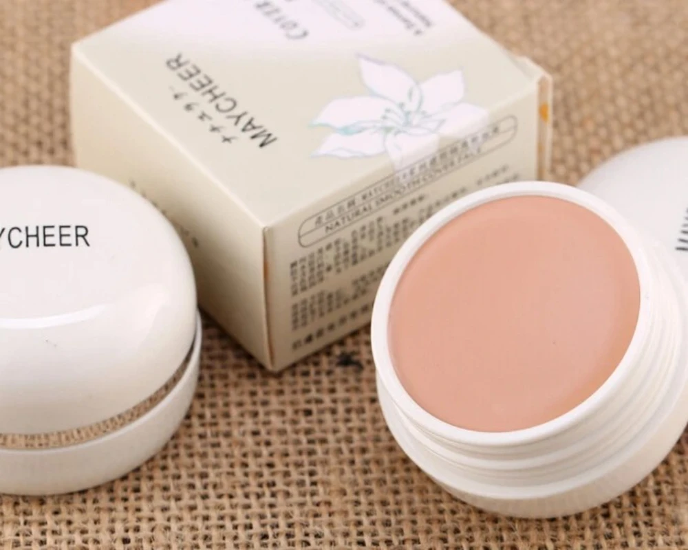 Pro Perfect Flawless Face Concealer, Feuchtigkeitscreme, ölkontrollierende Narben, Sommersprossen, Black Eye Concealer, SPF30, natürlicher Make-up-Grundierung 833 #