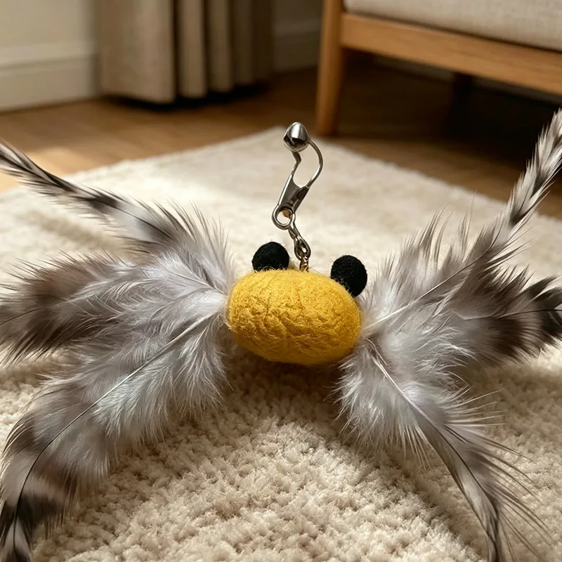 Juguete cangrejo simulado para gatos con plumas – Palo interactivo - imagen 5