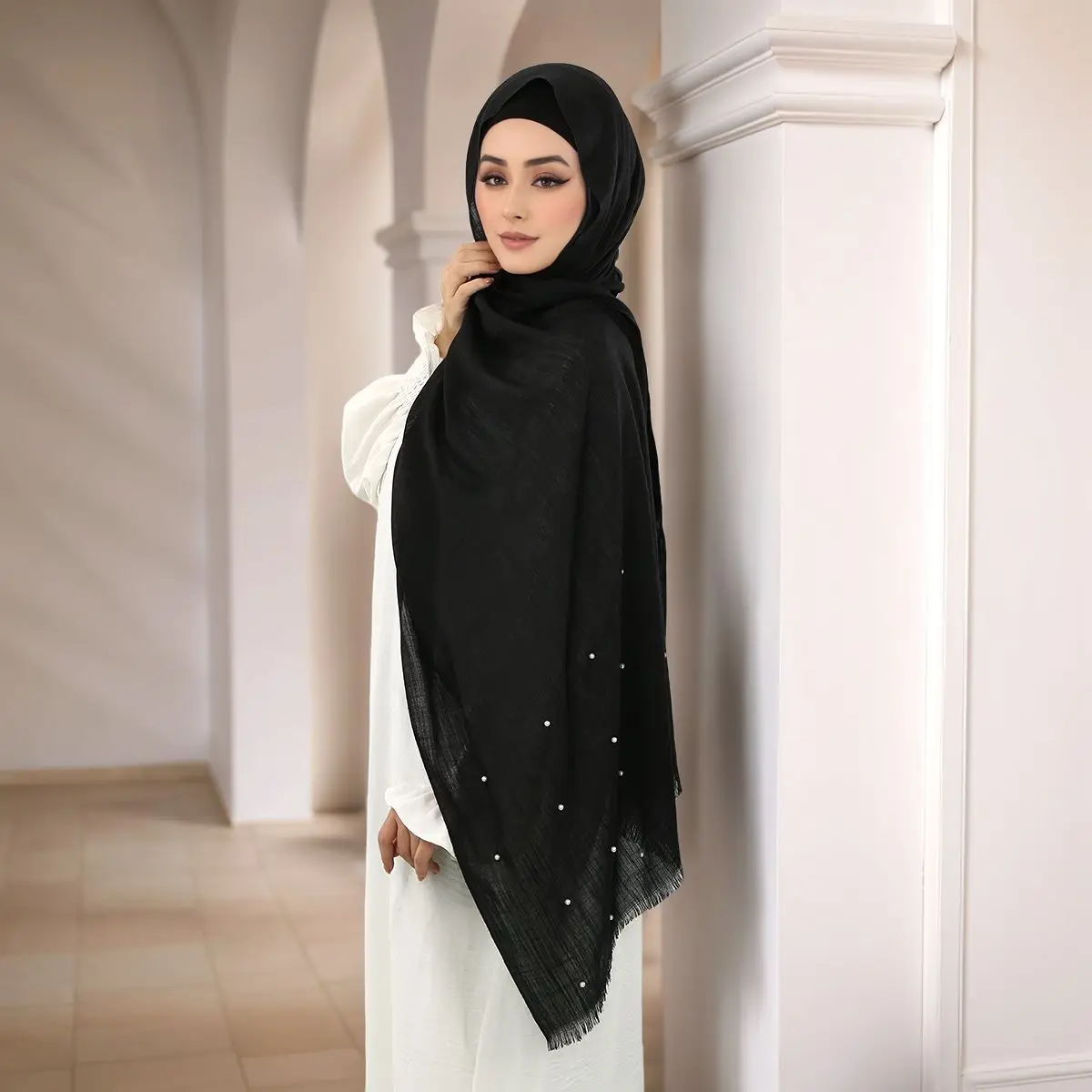 Soild Remove Edge Cotton bamboo Scarf with Pearls Muslim Hijab Long Shawl Elegant Pearl Headscarf Soft Comfortable Cotton Shawl
