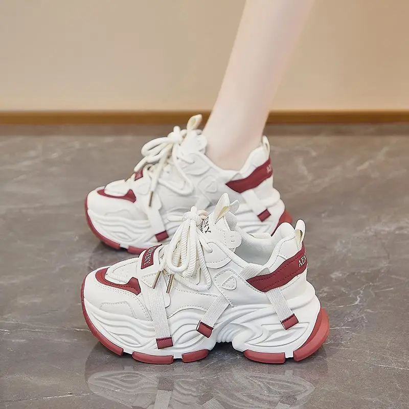 

Chunky Dad Shoes for Women 2025 New Release Height Increasing Casual Sporty Sneakers Thick Sole Versatile Athleisure Footwear