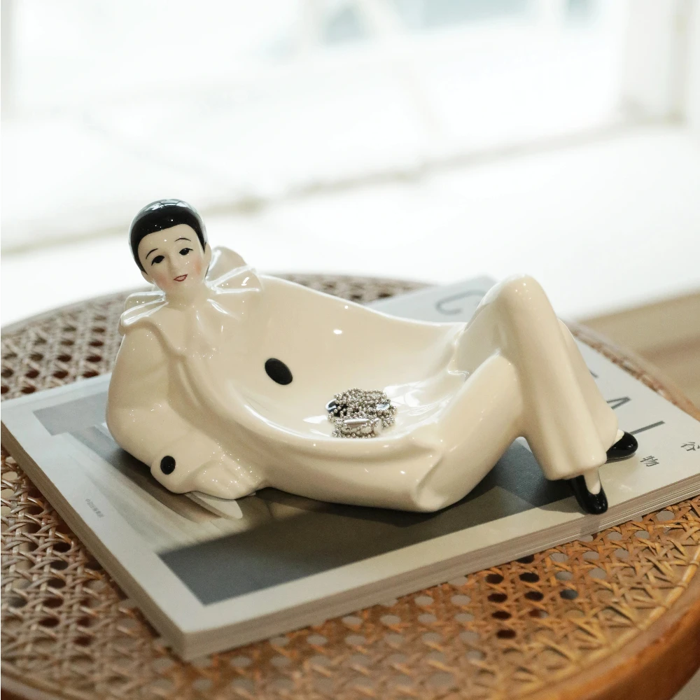 

Multifunctional Nordic Woman Figure Storage Box, Abstract Key & Jewelry Holder, Handicrafts Home Decoration Accessories