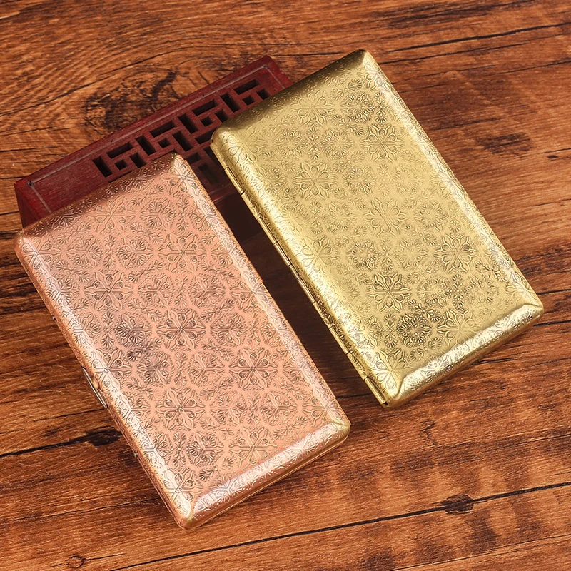 Retro Pure Copper Cigarette Box for 18 Cigarettes Case Holder Pattern Carving Pocket Smoke Tools Brass Smoking Accessories Gift