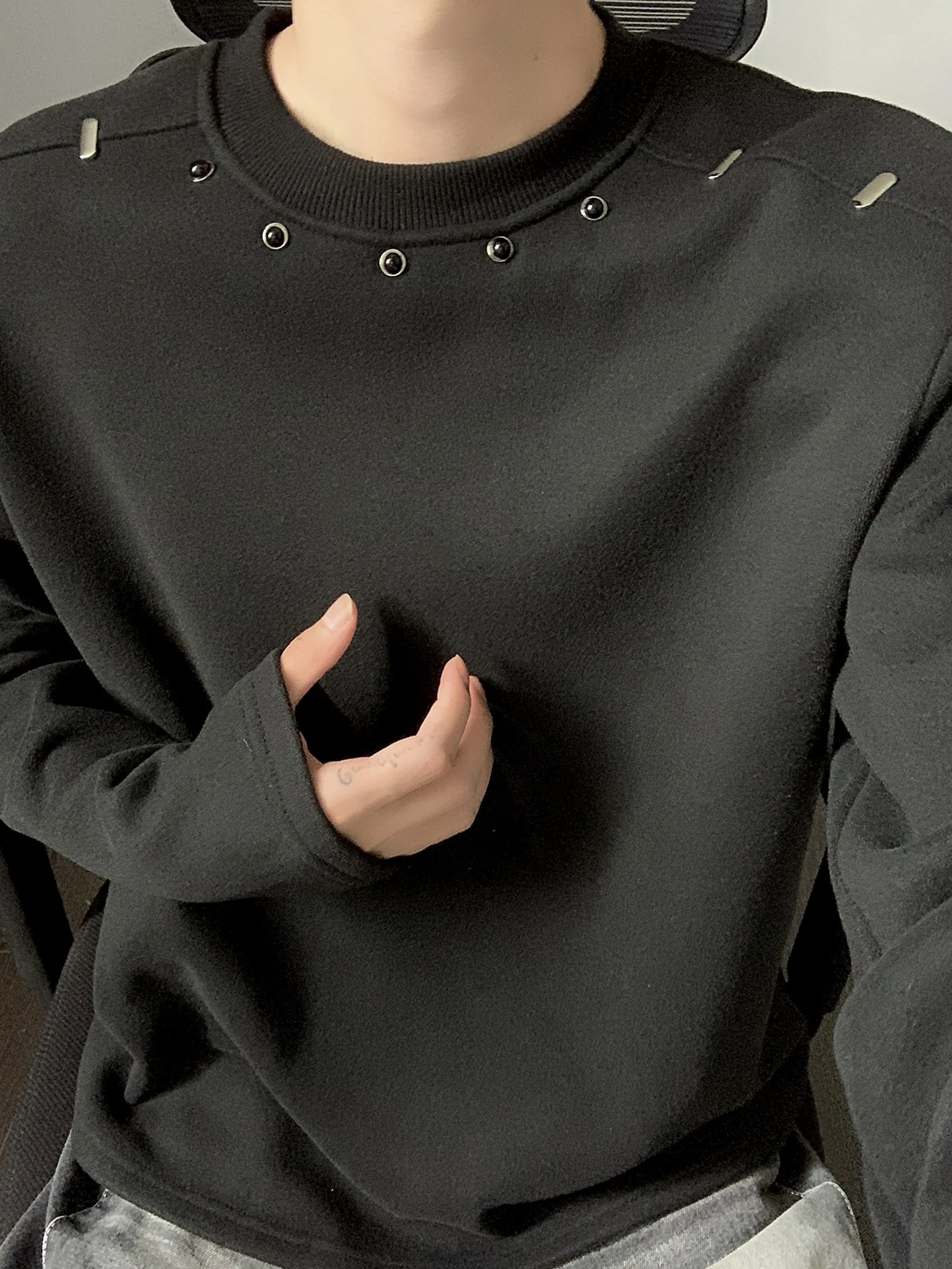 Fall Winter Men's Long Sleeve T-Shirt Loose Fit Warm Base Layer Shirt Nail Design German Velvet round Neck Pullover Top
