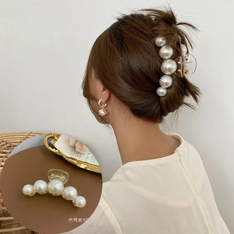 

Elegant Hyperbole Big Pearls Acrylic Hair Claw Clips Big Size Makeup Hair Styling Barrettes for Women Hair Accessories