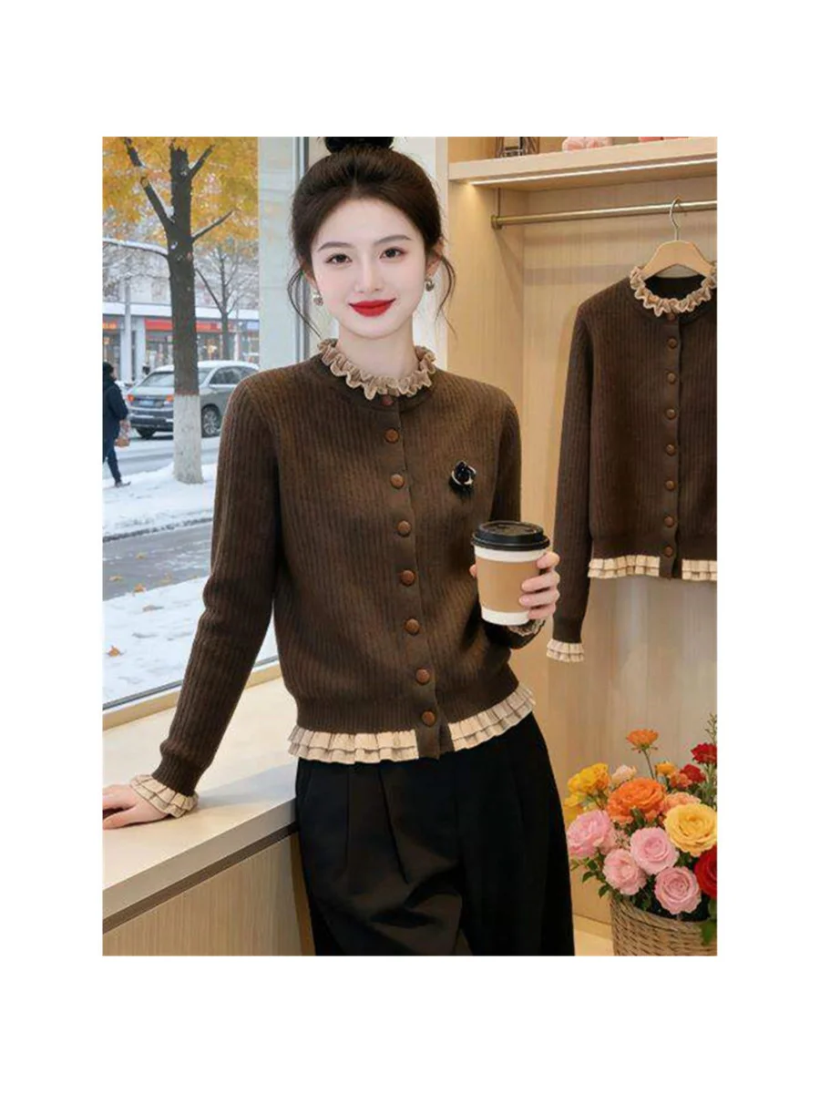 Loose Long Sleeve Knitted Cardigan Women's Autumn Winter New Style round Neck Lace Top Slimming Effect Wooden  Design