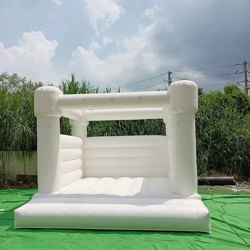 Luxury inflatable trampoline, suitable for commercial use, ideal for wedding parties with a warm atmosphere