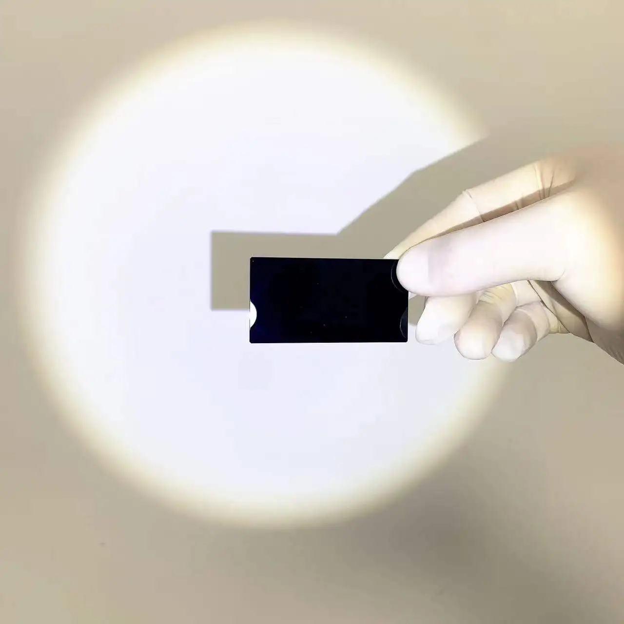 كل حجم قطعة واحدة حجم 85x36x2 مللي متر و 74x38x2 مللي متر 365nm الأشعة فوق البنفسجية تمرير تصفية الزجاج البصري لمصباح يدوي #6