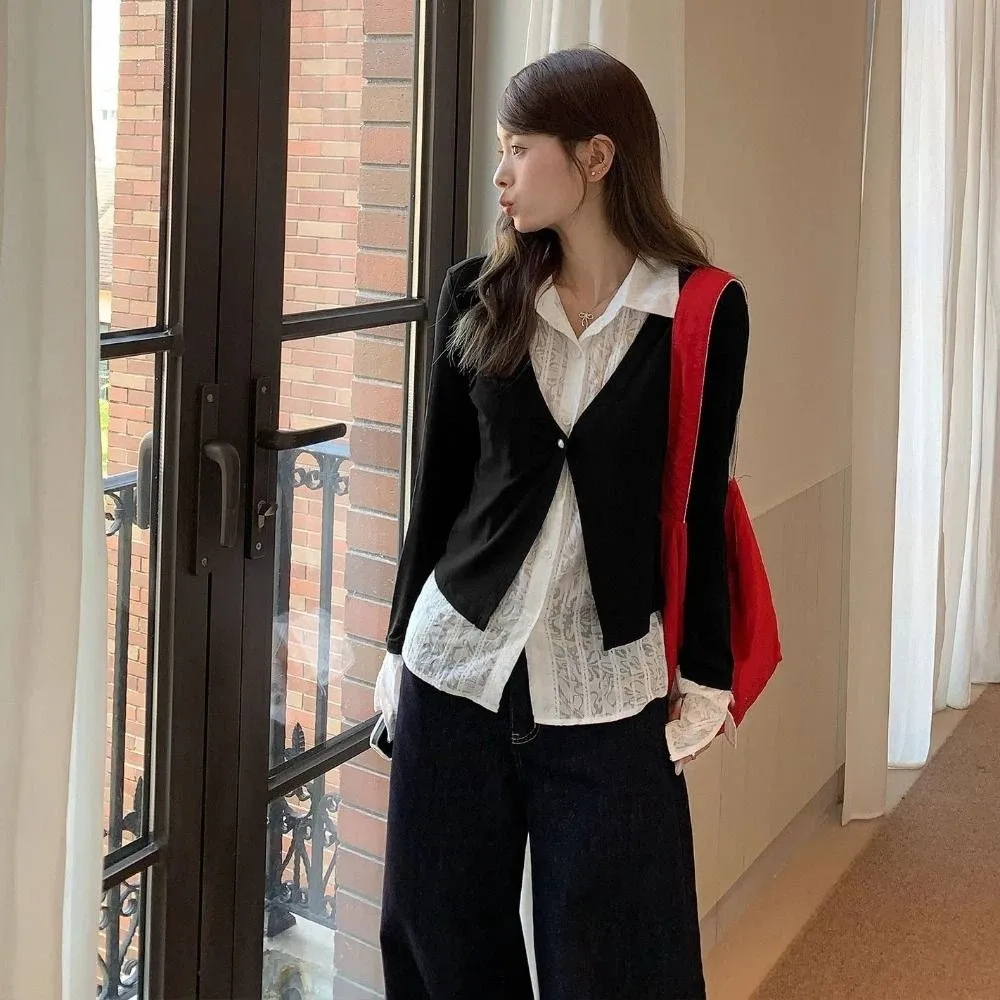 Slim Fit False Two-piece Top Korean Style Sweet Lace Long Sleeved Knitwear Patchwork Flip Collar Lace Shirts Knitwear Party