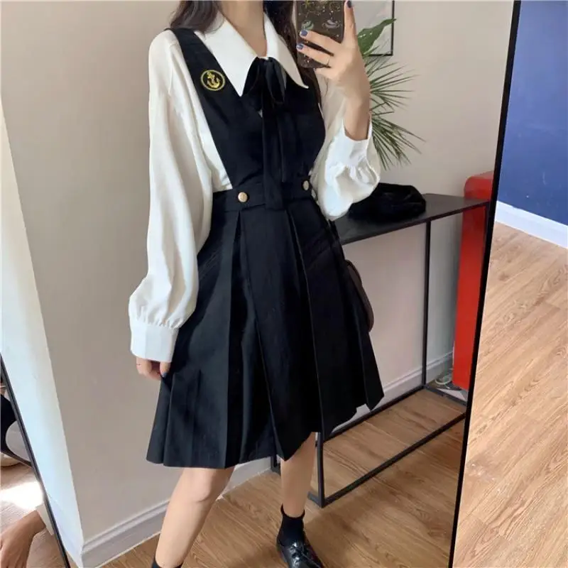 Spring Autumn New Women\'s Clothing Japanese Student Girl Loose Blouse Long Sleeve Loose Solid Shirt Tops Fashion Temperament