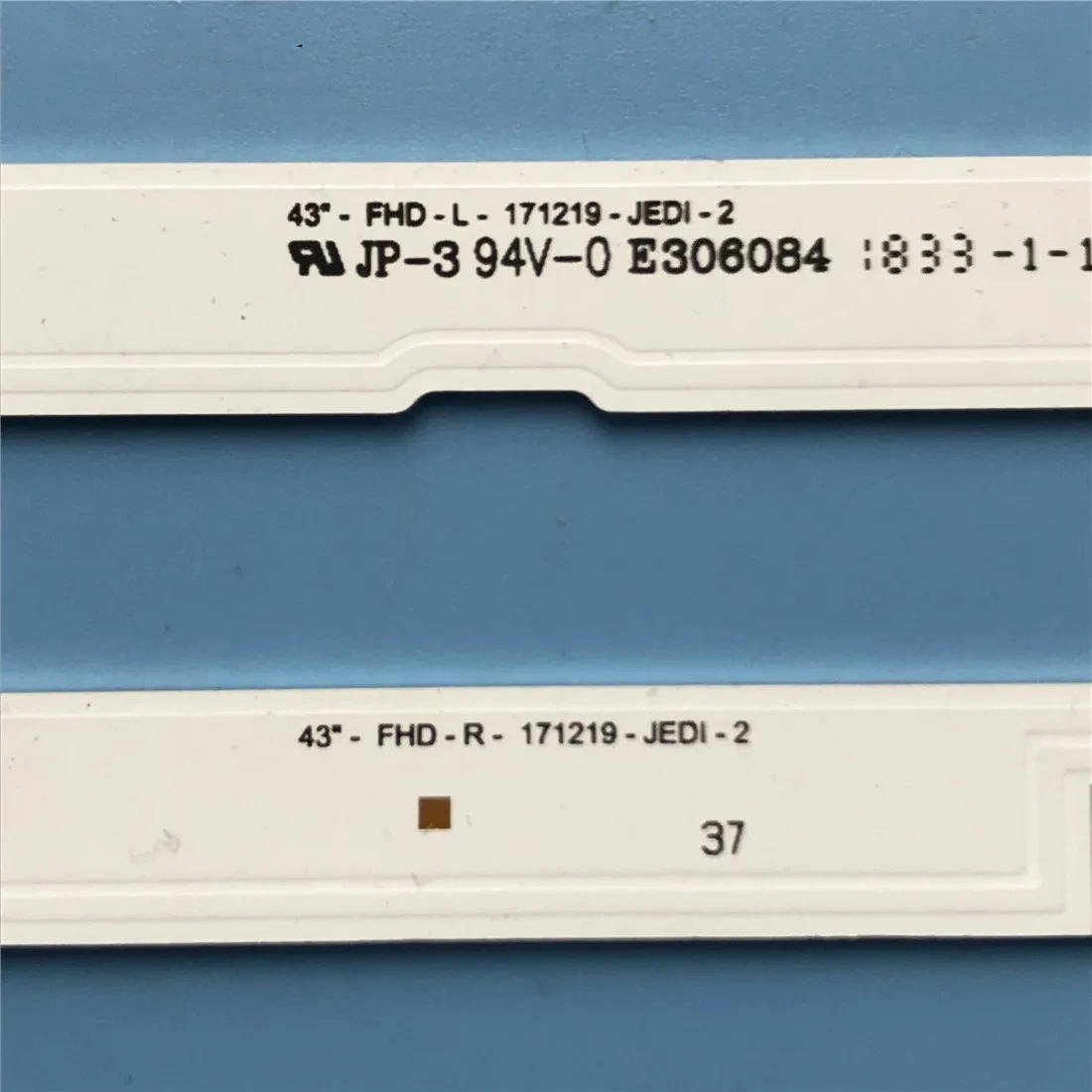 LED backlight strip 7 lamp for V8DN-430SMA-R0 430SMB 43