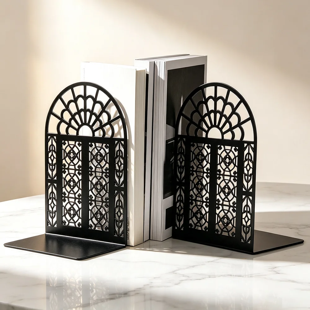 Vintage Arched Window Iron Bookends Hollow Cutout Book Stoppers Metal Book Holder Book Divider Bookshelf Decor Gift for Readers