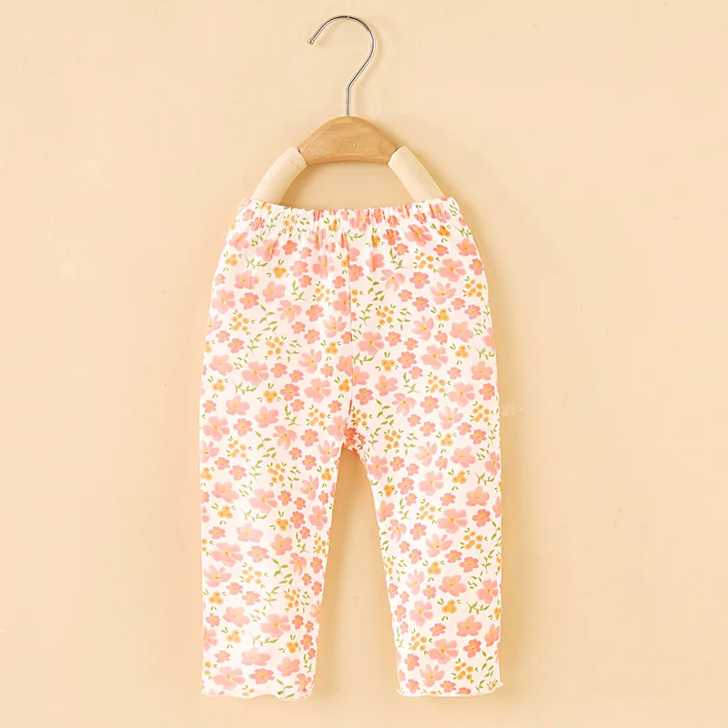 2024 Frühling Sommer Baby Mädchen Leggings Mode Cartoon Muster kurze Hosen für Mädchen trend ige enge Outwear Kleidung 3-8 Jahre