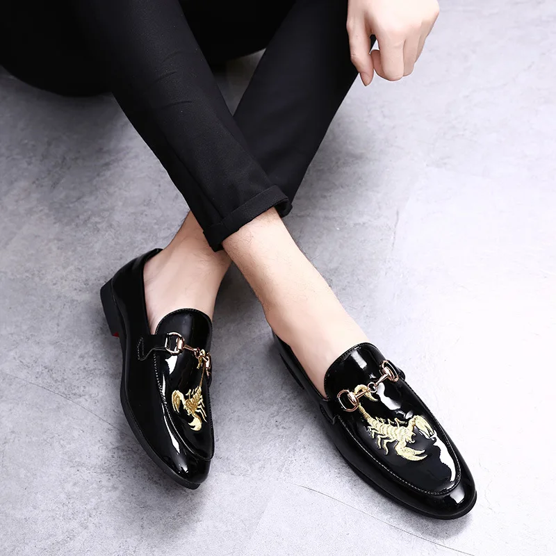 2023 Newest Formal Pointed Toe Dress Fashion Men Loafers Leather Oxford Shoes for Men Mariage Wedding Shoes