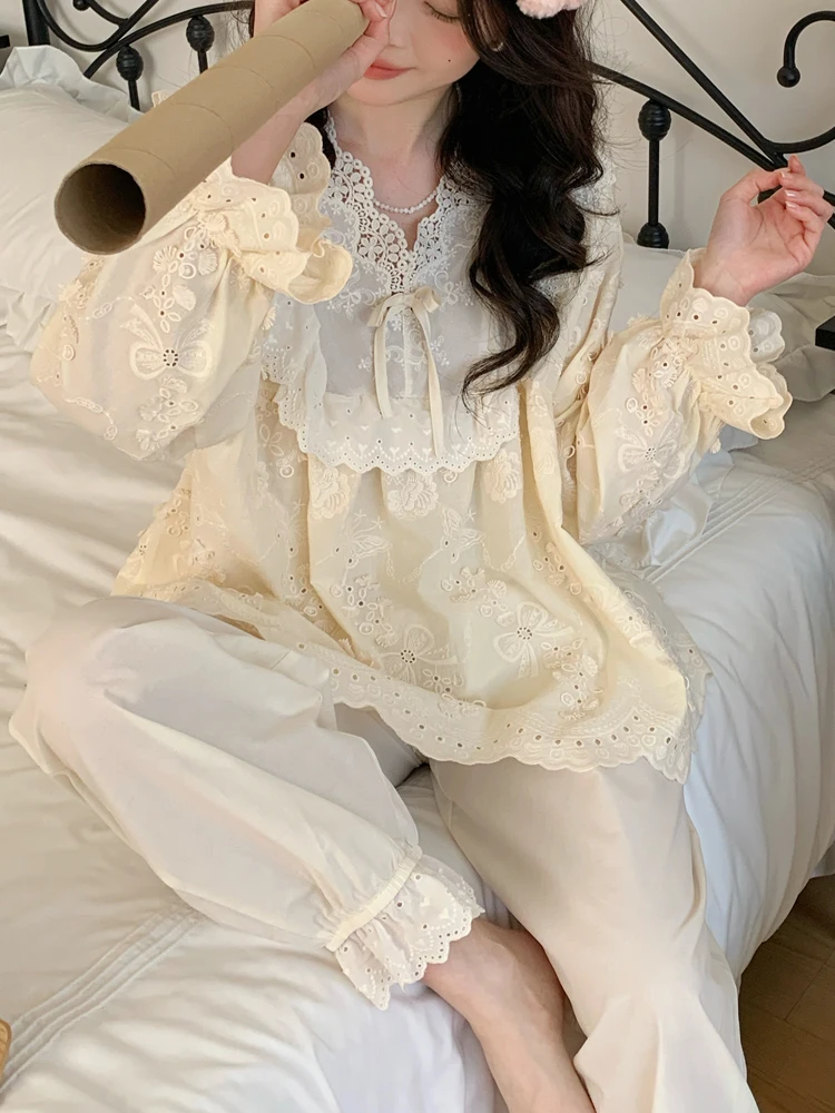 ensemble-de-vetements-de-nuit-elegants-en-dentelle-brodee-pour-femmes-vetements-de-maison-en-coton-pour-le-printemps-et-l'automne-manches-longues-coupe-ample-coton-doux-et-confortable