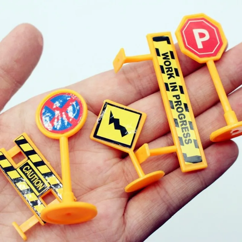 8pcs Dollhouse Urban Transportation Model Engineering Road Sign Yellow Traffic Model OB11 Model Photography Prop Decoration