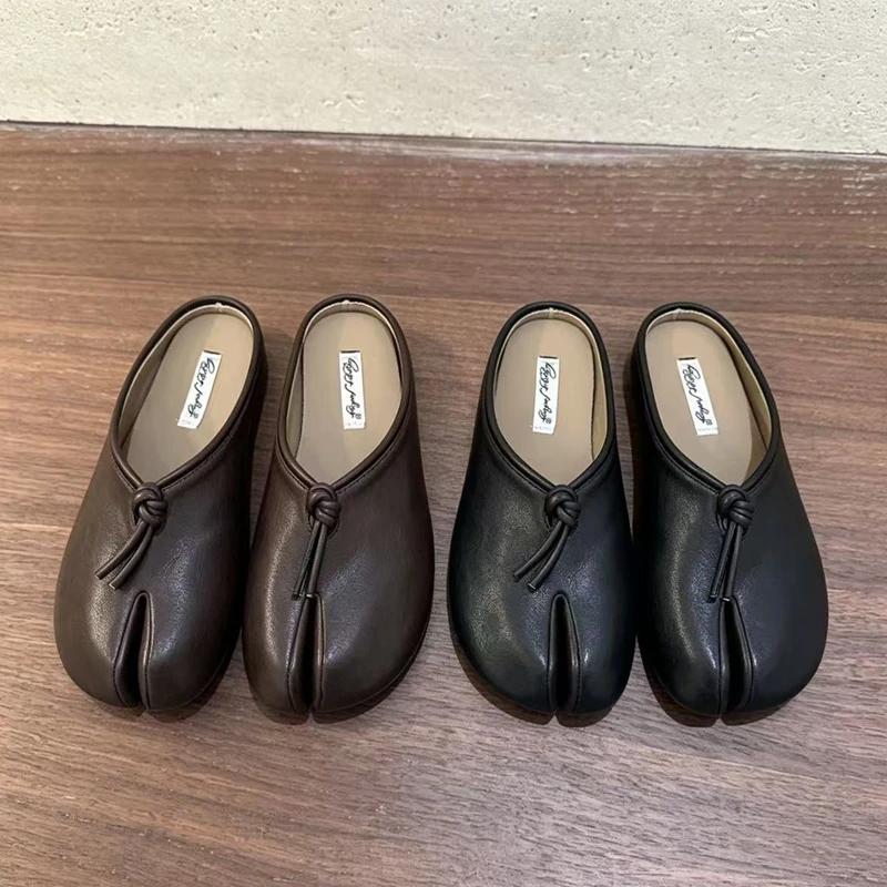 Chaussures d'extérieur plates à bout fendu pour femmes, mules tendance, sandales Tabi Niajia