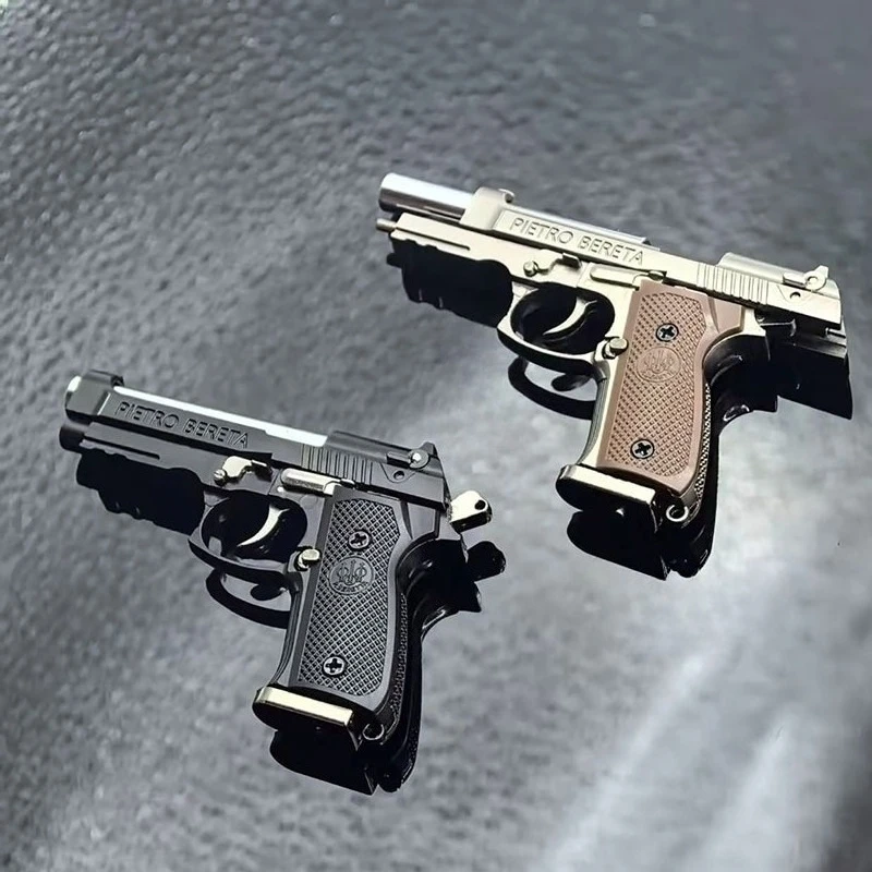 1:3 Scale All-metal Detachable M92A1 Gun Model Alloy Keychain Shell Pop-out Version Decompression Toy for Men's Gifts