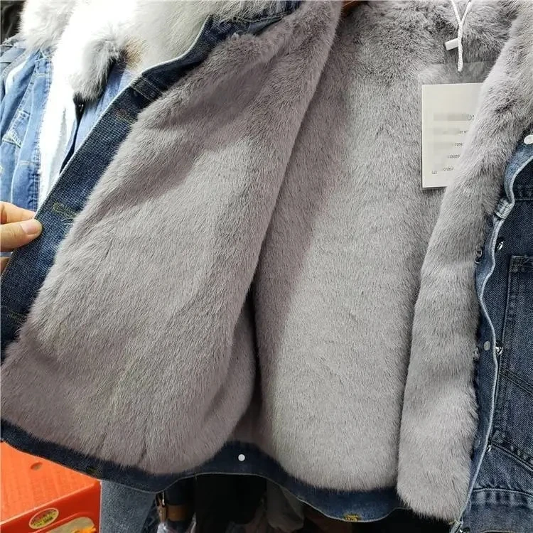 2024 New Winter Loose Plus Velvet Denim Jacket Thicken Real Fur Collar Denim Jacket Female Jacket Cotton-padded Jean Jacket