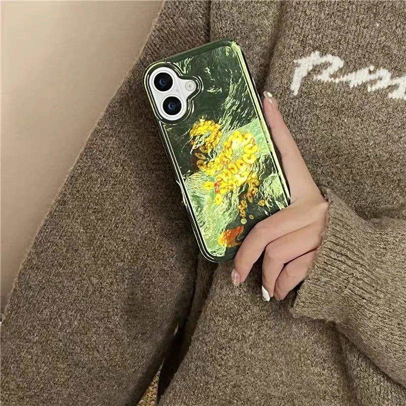 Perforated Vortex Shell Green Bottom Gold Coin Snake Phone Case for iPhone 11 12 13 14 15 16 pro max