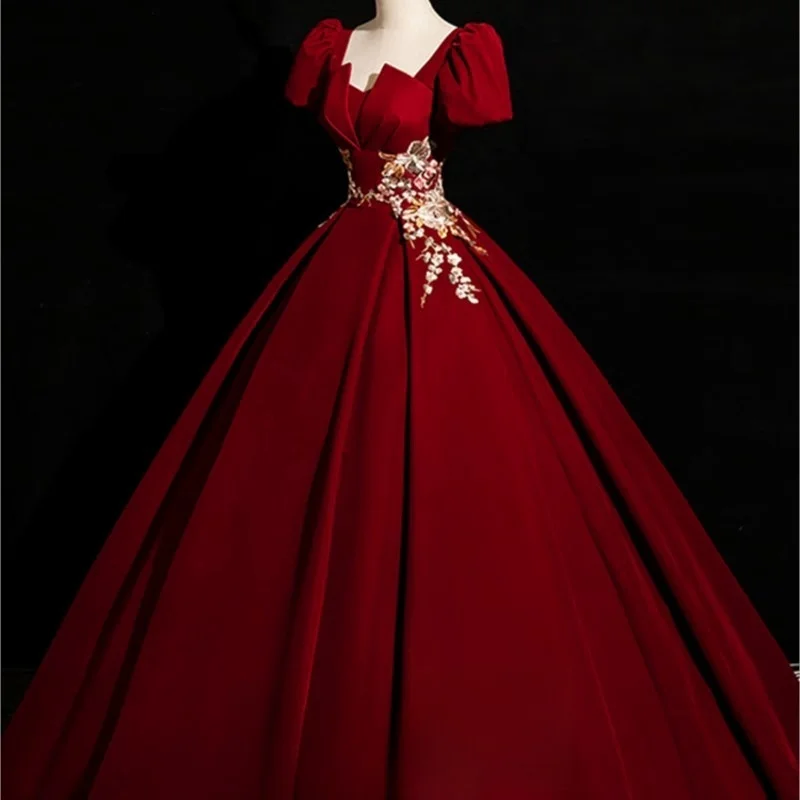 Velvet red toasted new Chinese dress