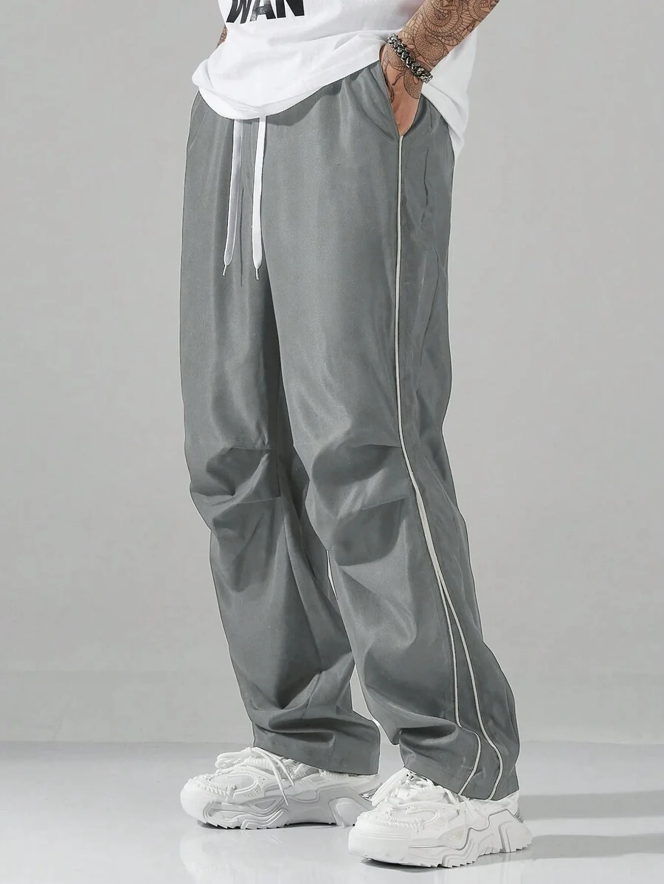 

Spring Summer New Men American Streetwear Vintage Functional Cargo Pants Outdoor Sports Casual Loose Straight Leg Trousers