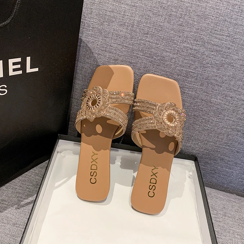

Fashion Outdoor Women Slippers 2026 Luxury Designer Flat Heel Rhinestone Sandals High Quality Ladie Sequins Flat heel Slippers