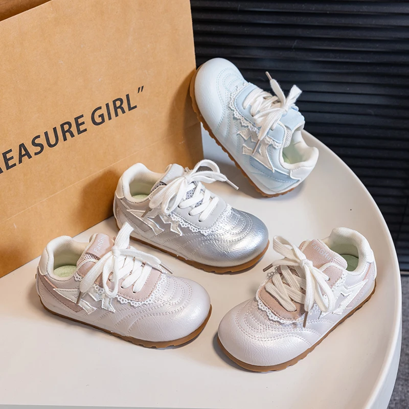 Toddler Girls Retro Sneakers, Cute Ballet Lace Trim Soft Sole Training Shoes, Lightweight Non-Slip Casual Running Shoes