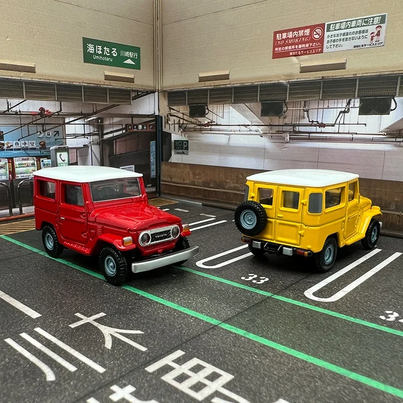 Takara TOMY TOYOTA FJ CRUISER FJ40 Alloy Car Model Diecast Metal Toy Mini Car Vehicle Model Simulation Miniature Scale Gift