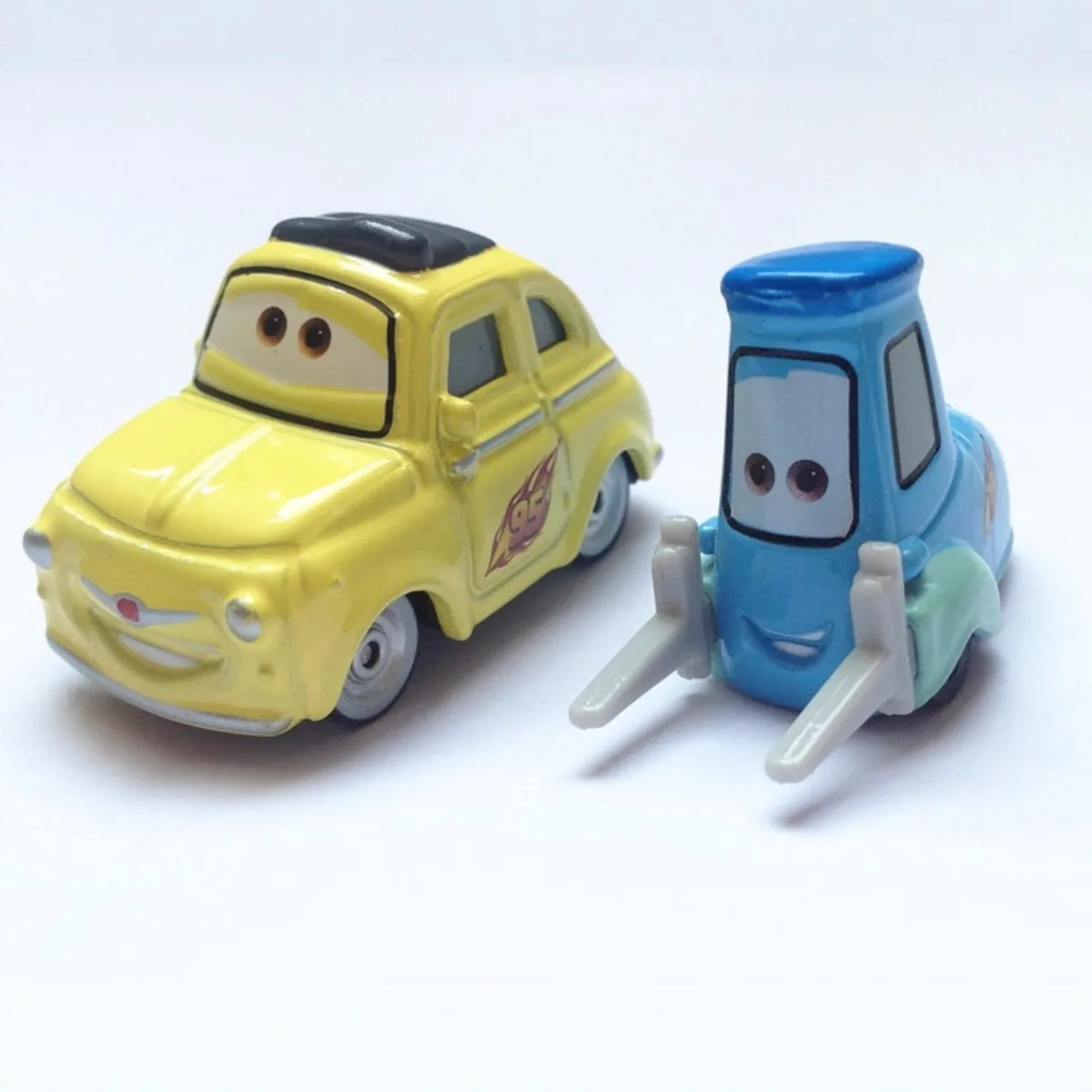Disney Pixar Cars 3 Lightning McQueen Jackson Storm Miss Fritter 1:55 Diecast Model Alloy Toy Figures Car Christmas Gifts - view 2