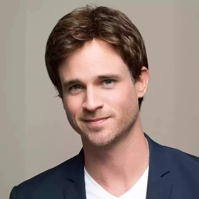 Men Short Straight Wig Brown Black Side Part Bangs Natural Looking Synthetic Hair Wig for Daily Wear Cosplay Costume