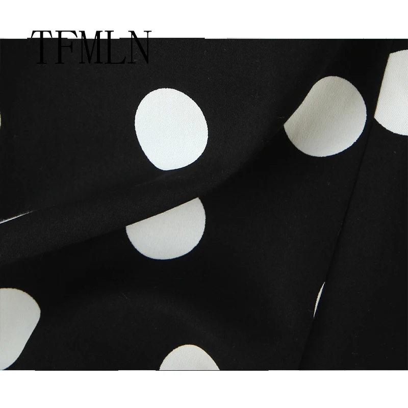 TFMLN فستان نسائي جديد بفيونكة هالتر فستان نسائي أنيق كبير منقط بدون أكمام فستان مثير قصير عالي الشارع