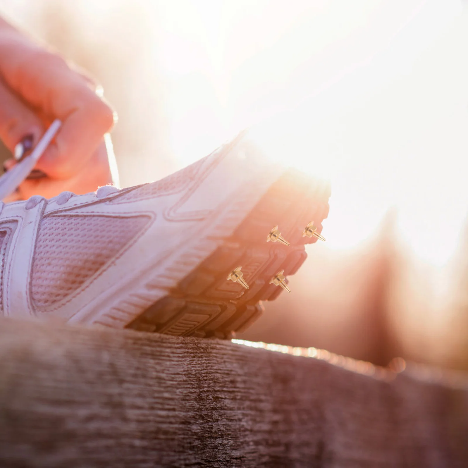 32 pezzi di scarpe da corsa con punte da pista e chiodi antiscivolo per cross country