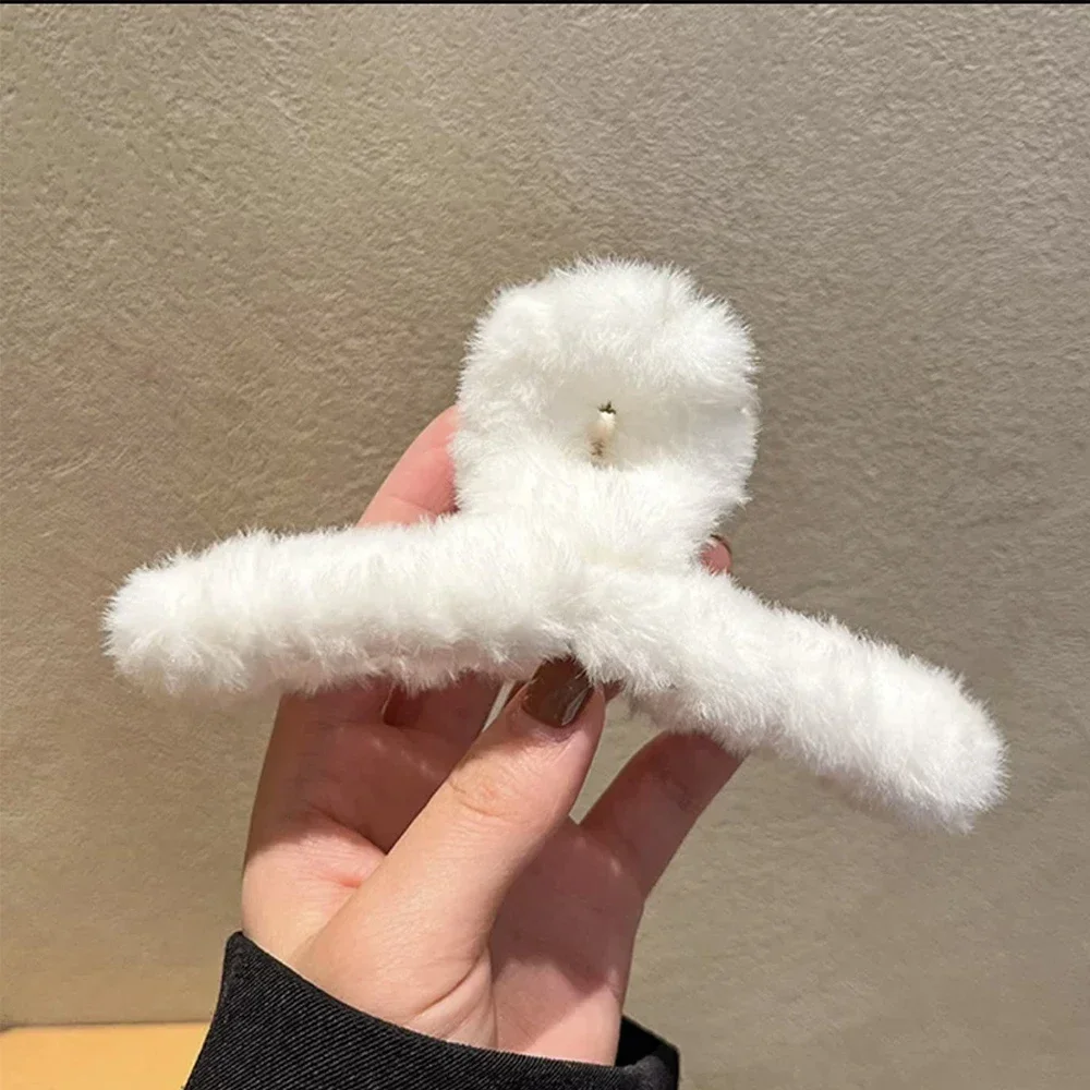 Pinza para el pelo de piel sintética para mujer, pasador de cangrejo acrílico de 11cm, horquilla, accesorios para el cabello para niña, tocado peludo, pinza para el pelo