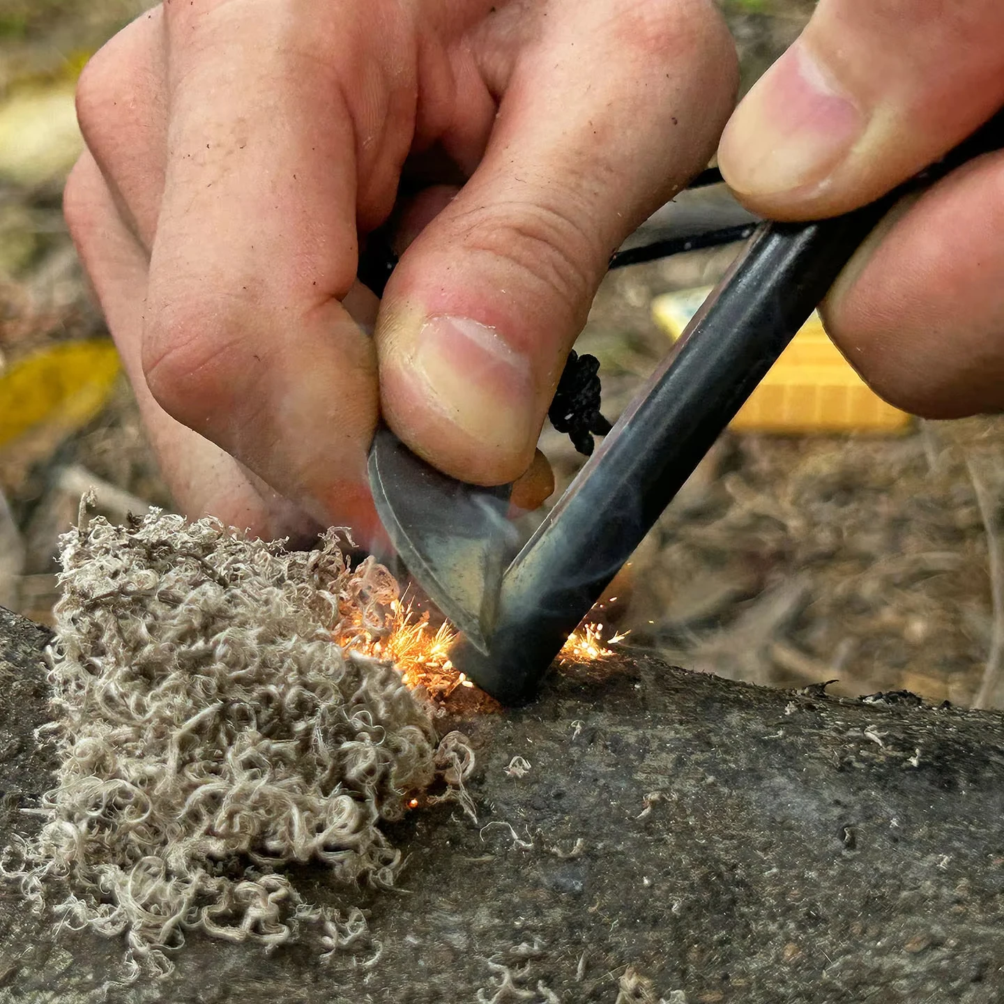 جديد في الهواء الطلق التخييم الصوان مجموعة معدات الحرائق البرية بقاء EDC أداة حزمة Pal Tinder صانع مع كاتب النار