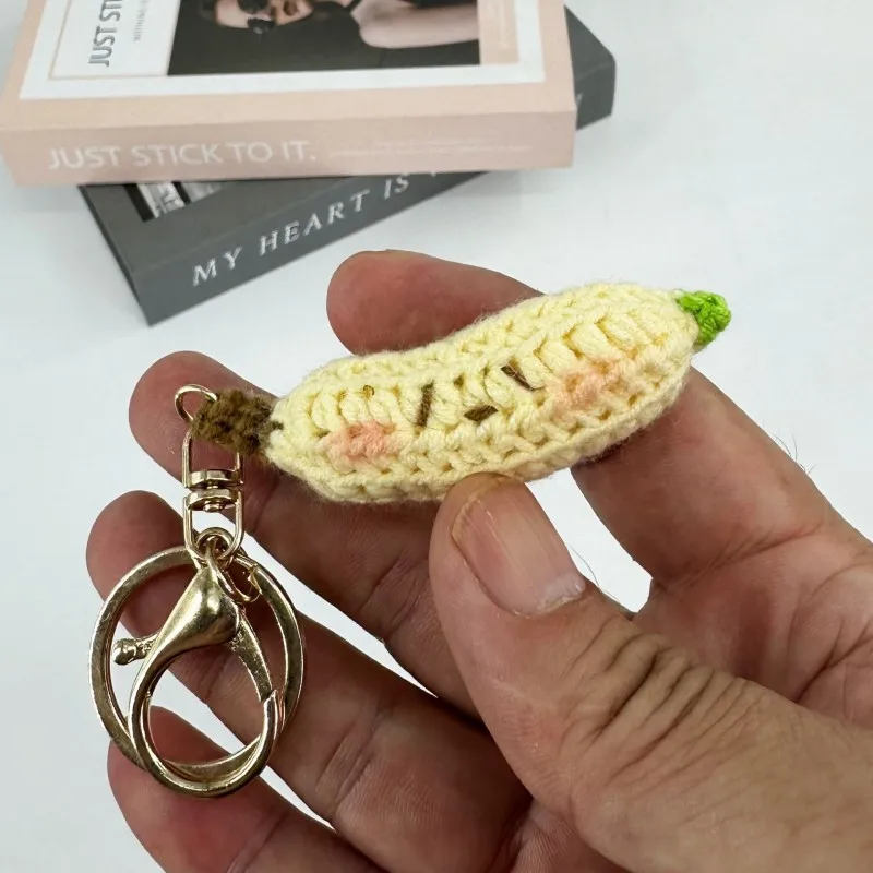 

Funny Expression Watermelon Keychain Cute Fruit Doll Keyrings Handmake Knitted Mini Banana Keychains Wholesale Cutsom Accessory