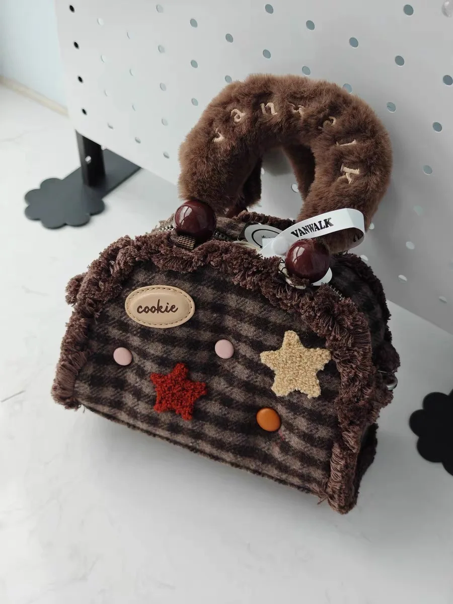 

VANWALK Runaway Plush Boston Bag Girls Handbag Crossbody Bag Vintage Autumn Winter Fur Handle Bag Youth Casual Shoulder Bag